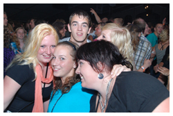Bekijk foto's van het schuurfeest 2010