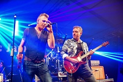 Foto's Bierummerschuurfeest Vrijdag 24 augustus 2018